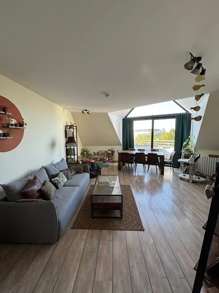 4,5 Zi. Maisonette, 105 m², Dachterrasse Altstadtblick + Balkon mit Rathausblick, für Familie / WG — photo 1